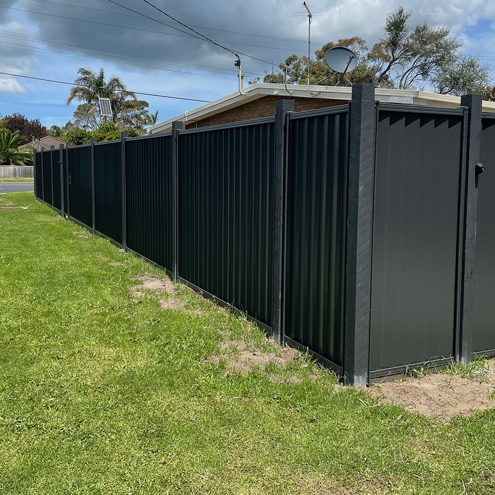 Modern Colorbond residential fence installation in Australia